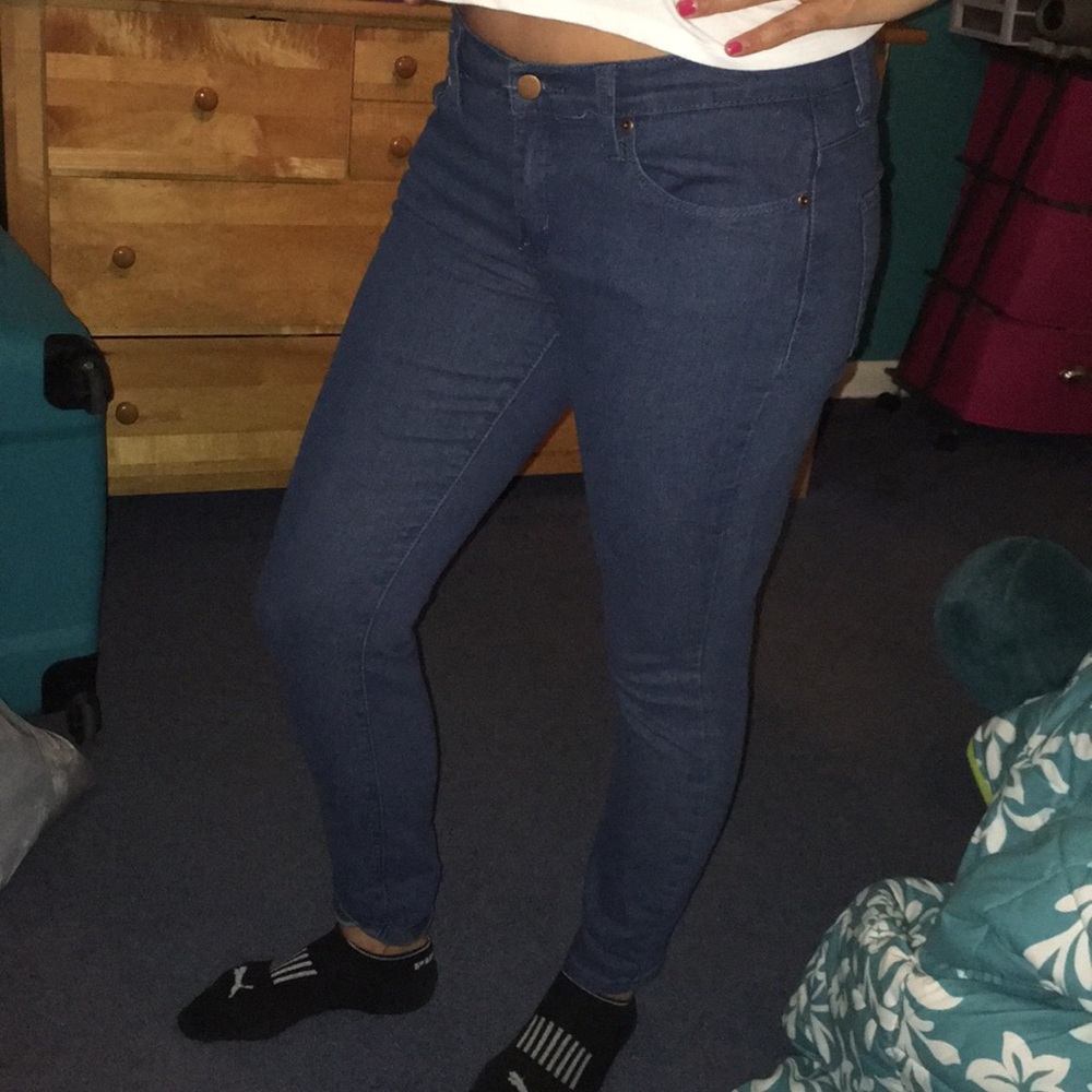 Forever 21 blue jeans
